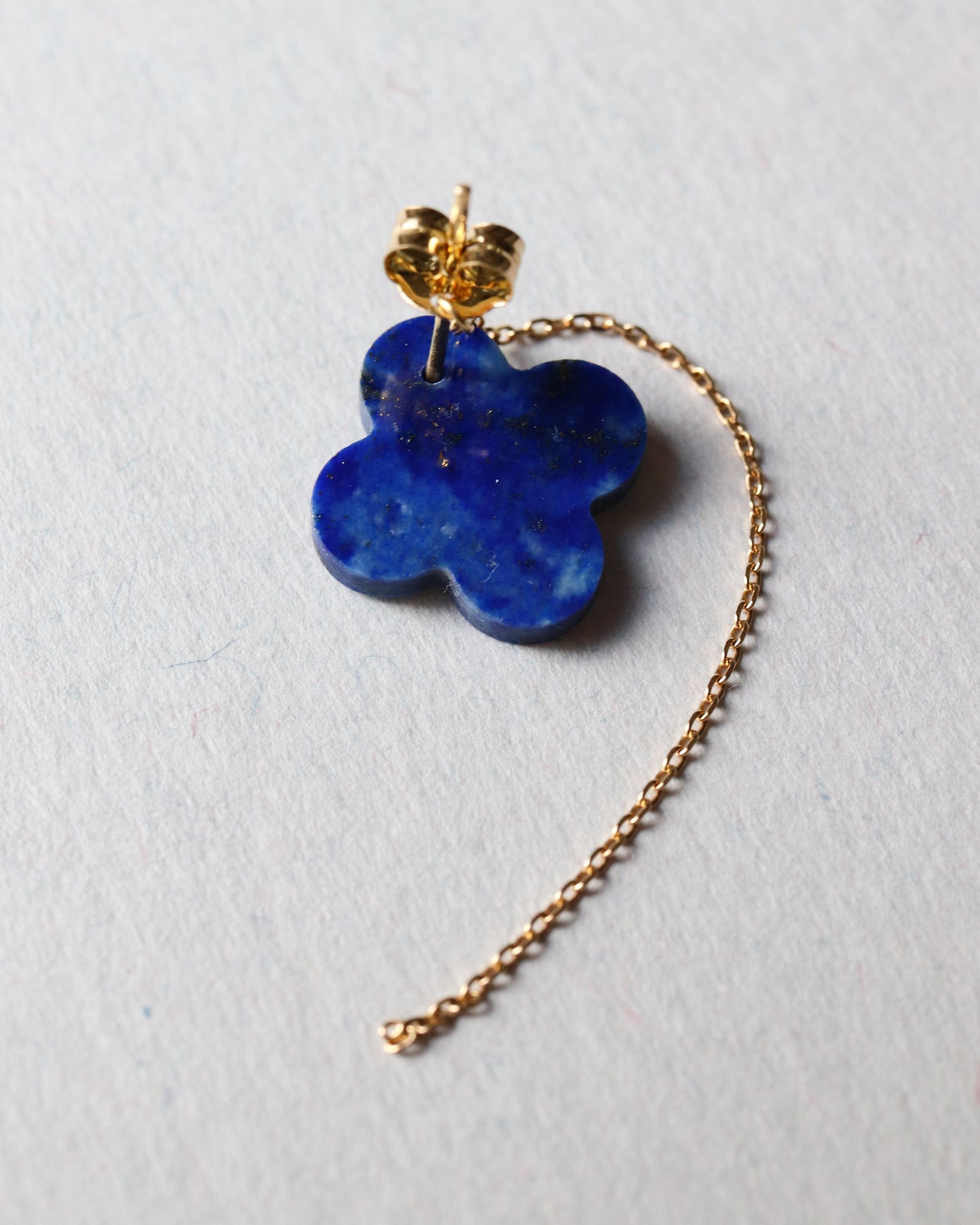 Flat Pierced Earring - Lapis Lazuli -