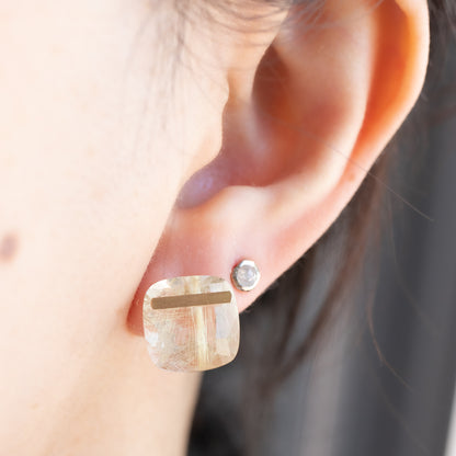 Bar stone Pierced Earring - Golden Rutilated Quartz -