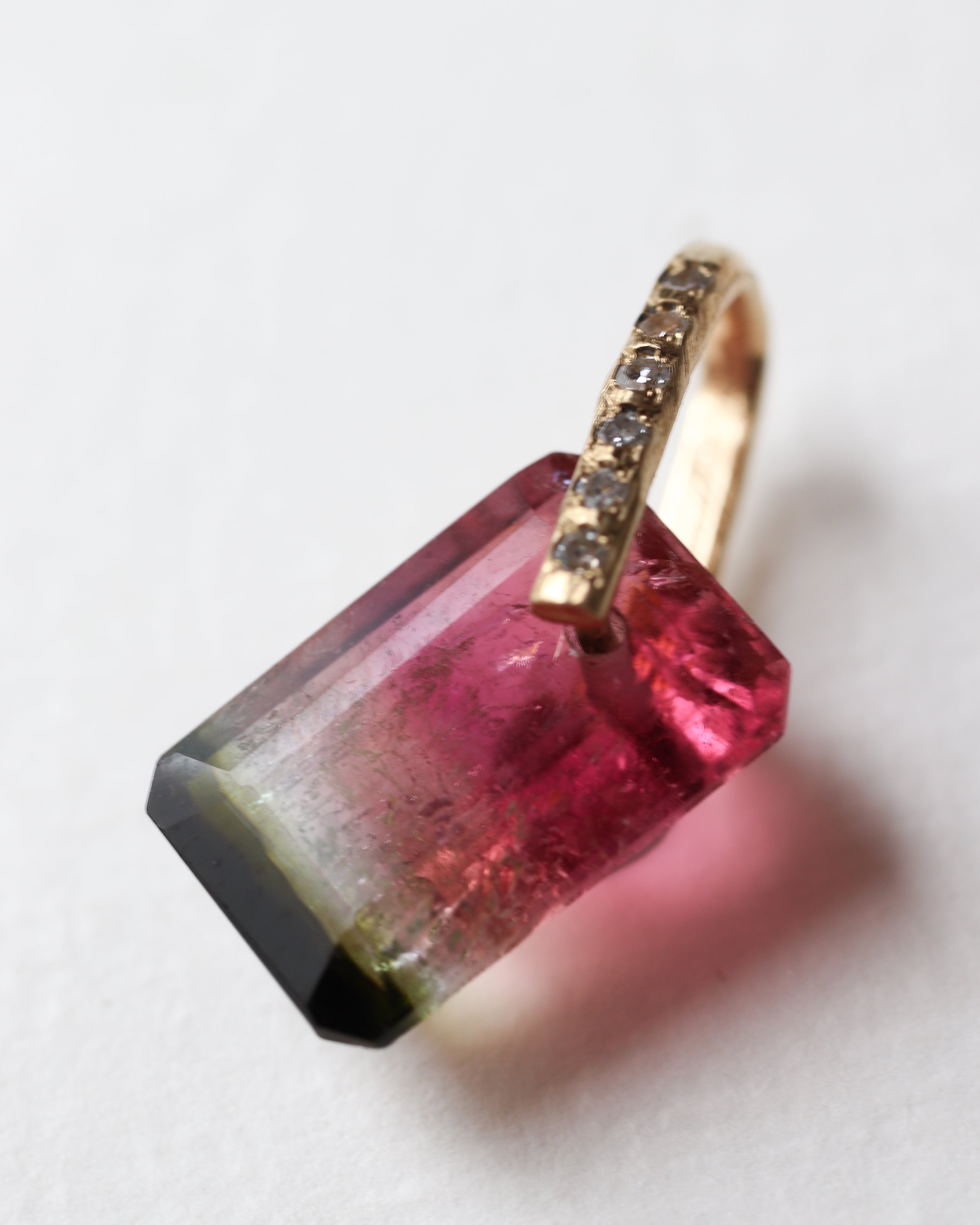 Hibiki Stone Necklace - Bicolor Tourmaline / Diamond -