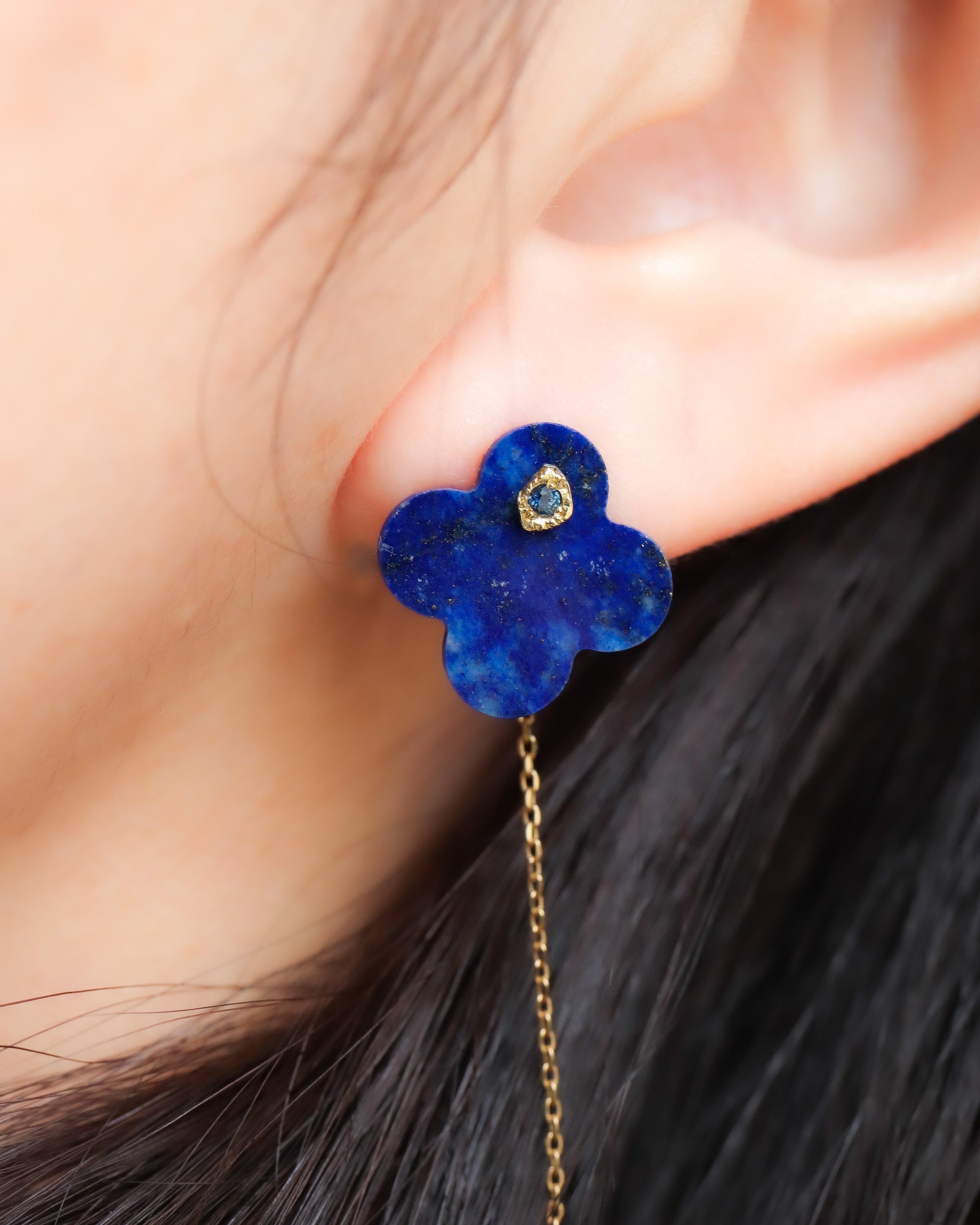 Flat Pierced Earring - Lapis Lazuli -