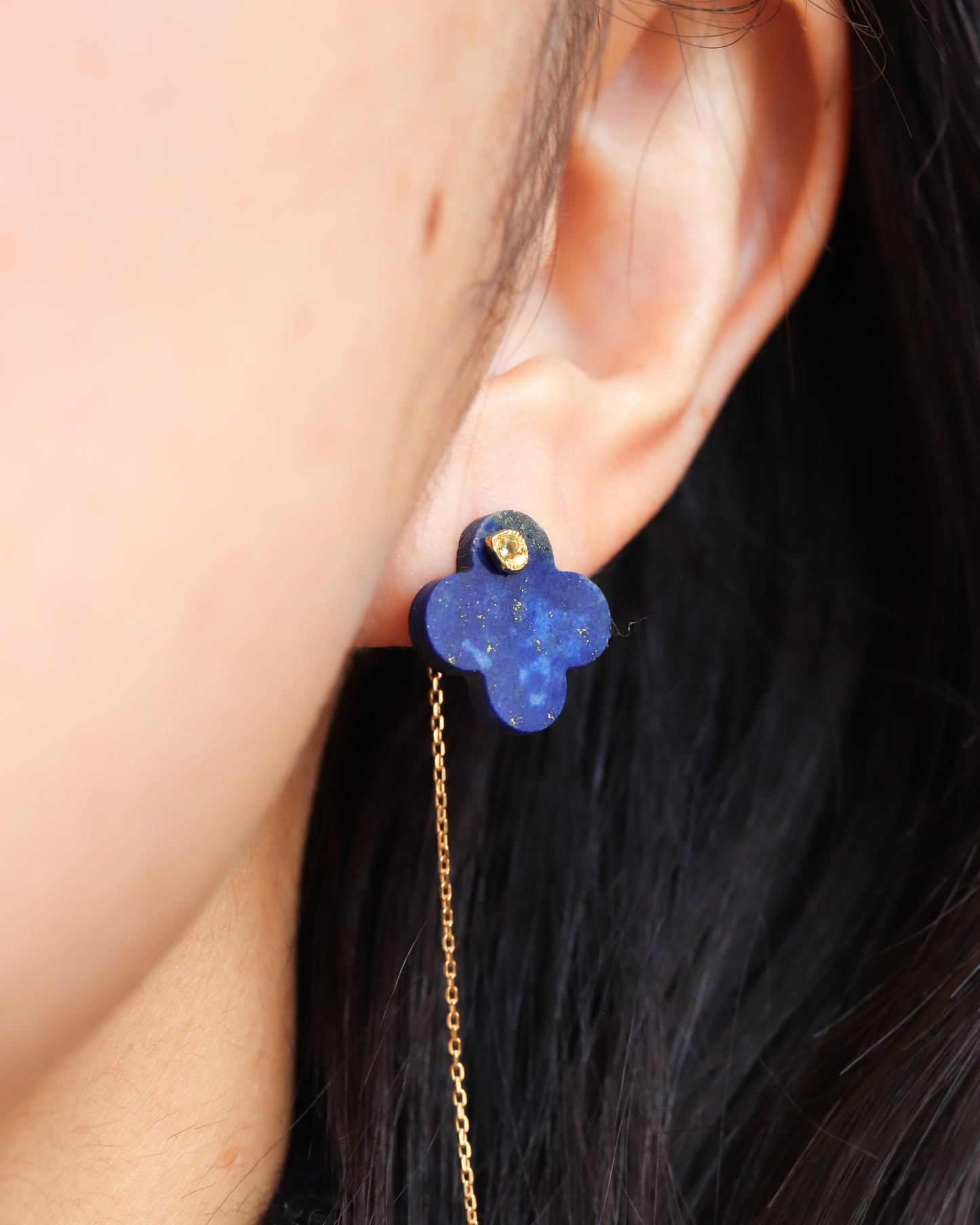 Flat Pierced Earring - Lapis Lazuli -