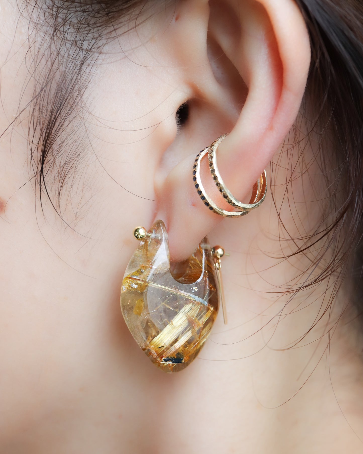 Rock Pierced Earring - Golden Rutilated Quartz -