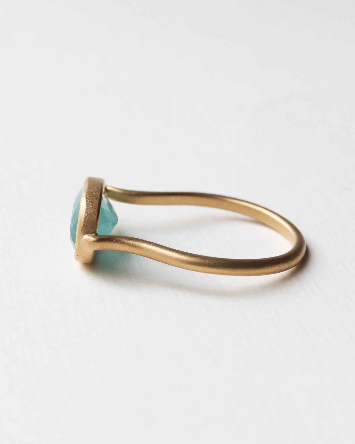 Collet Ring - Grandidierite -