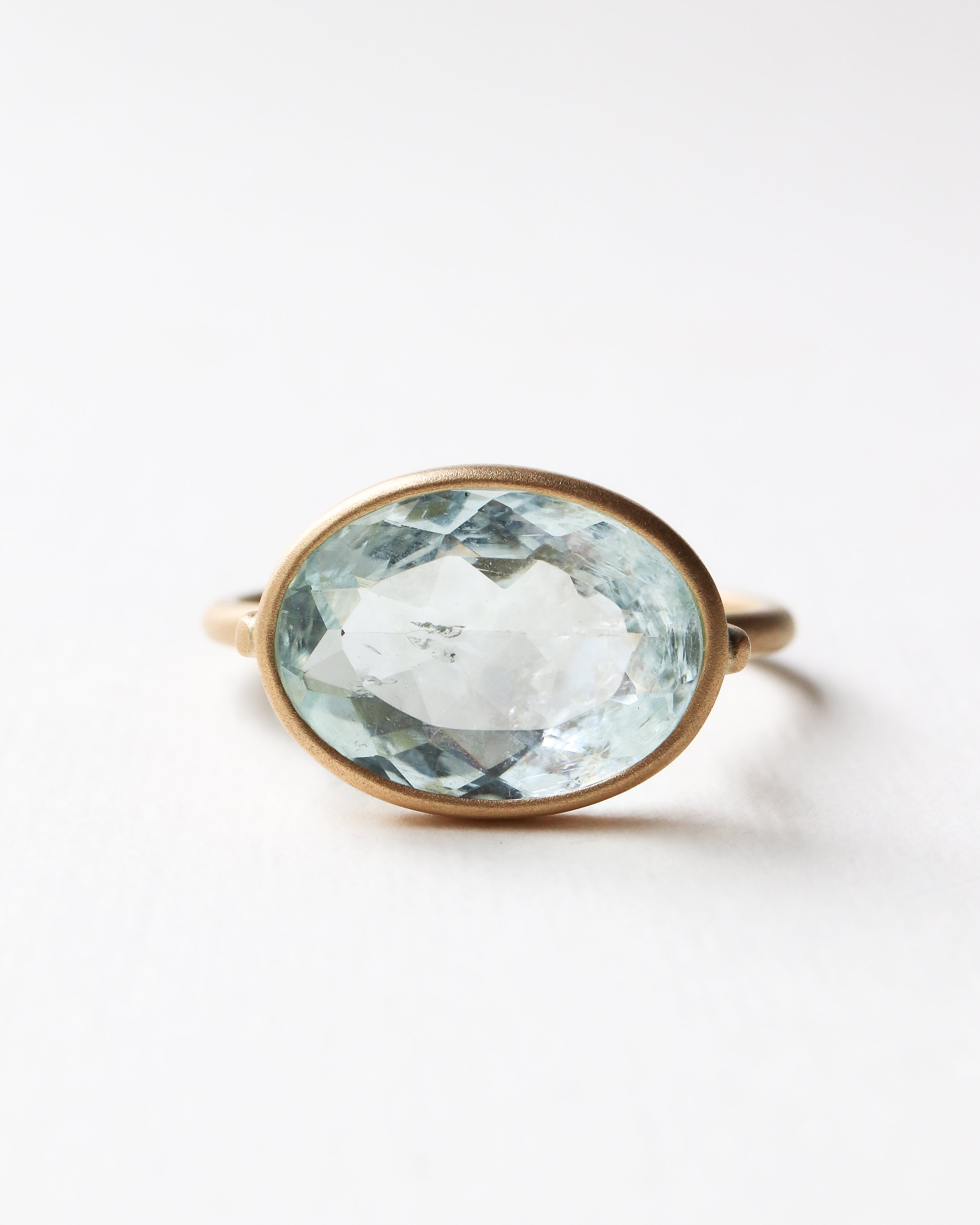Collet Ring - Aquamarine -