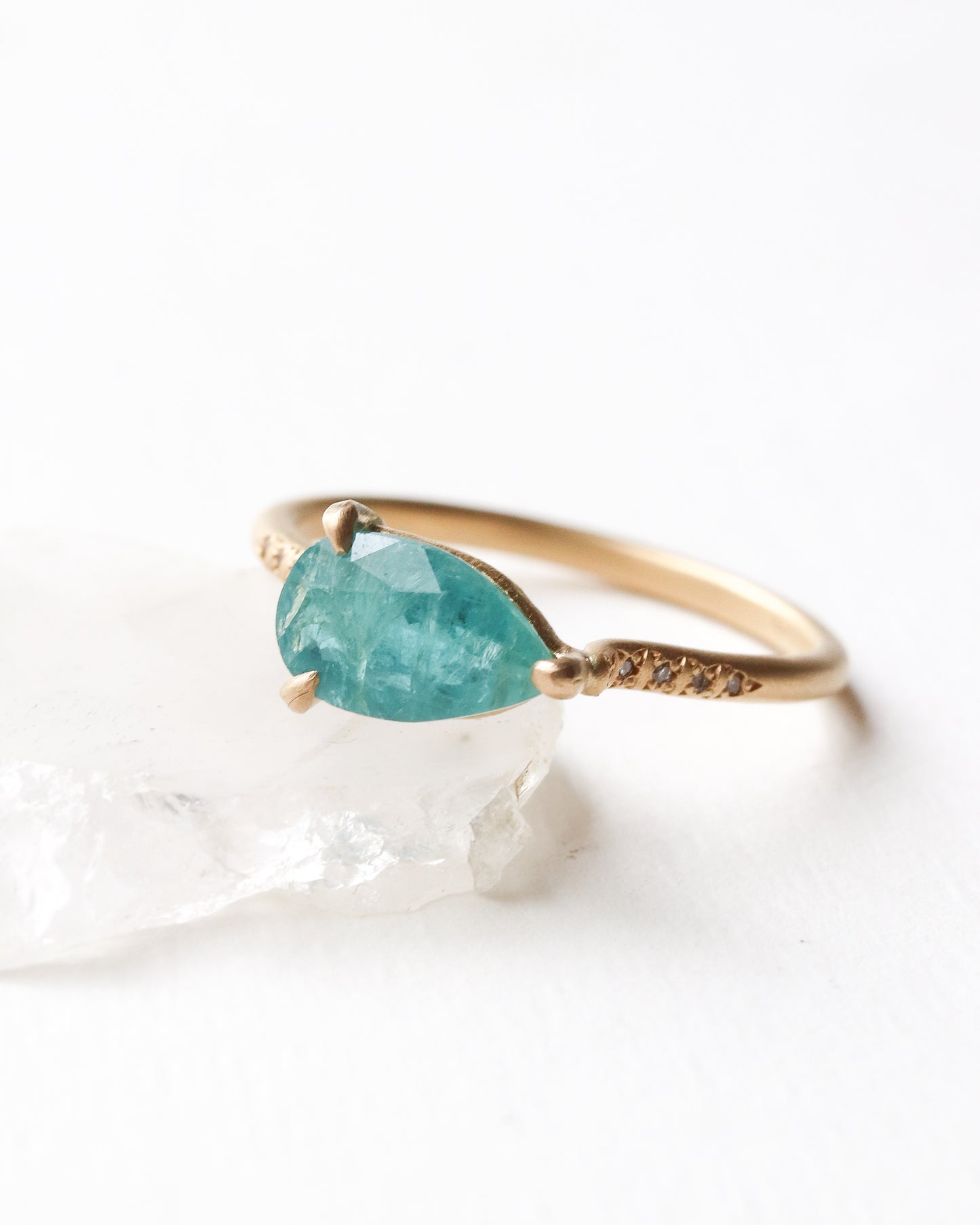 Prong Ring - Grandidierite -