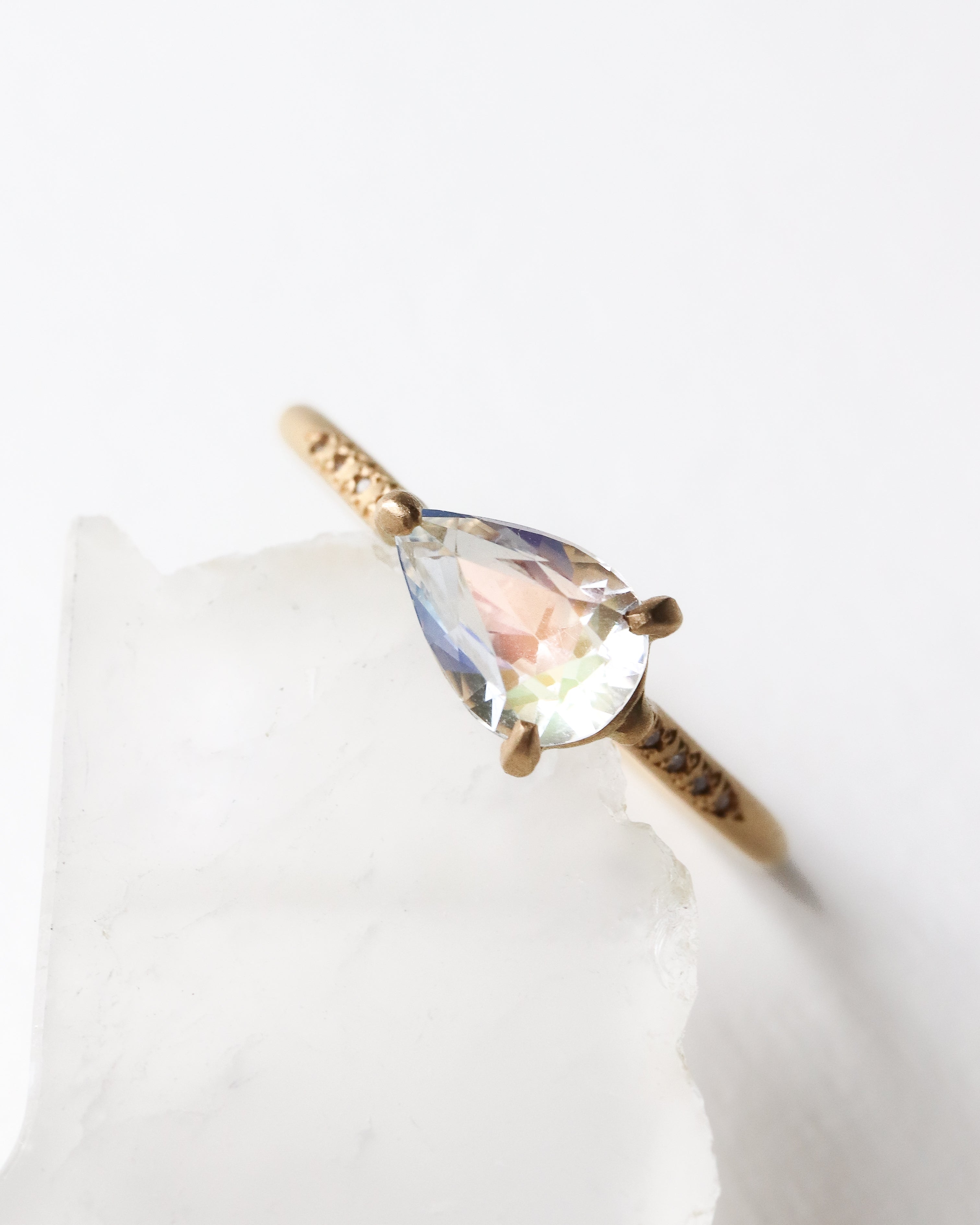 Prong Ring - Rainbow Moon Stone -
