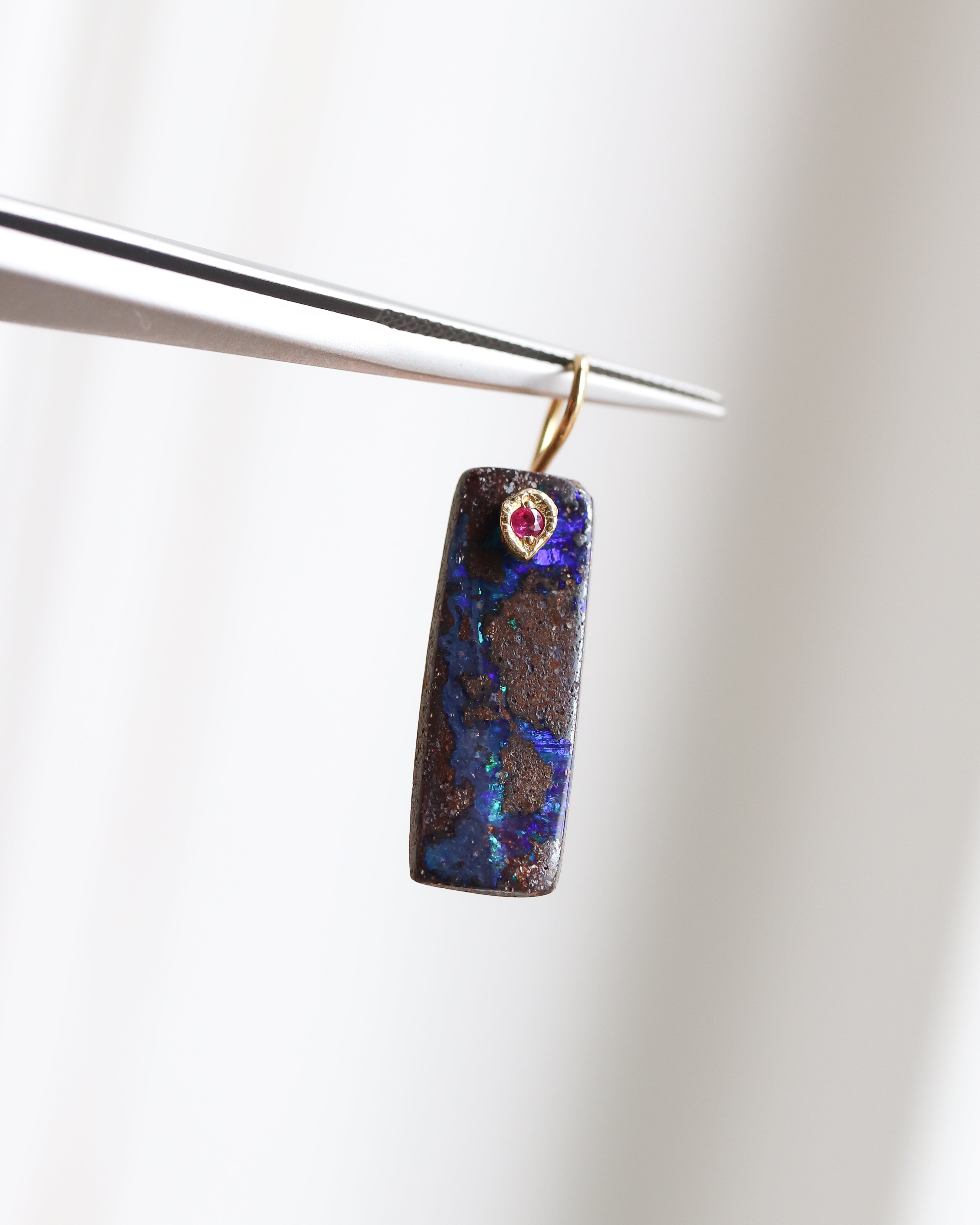 Flat Necklace - Boulder Opal -