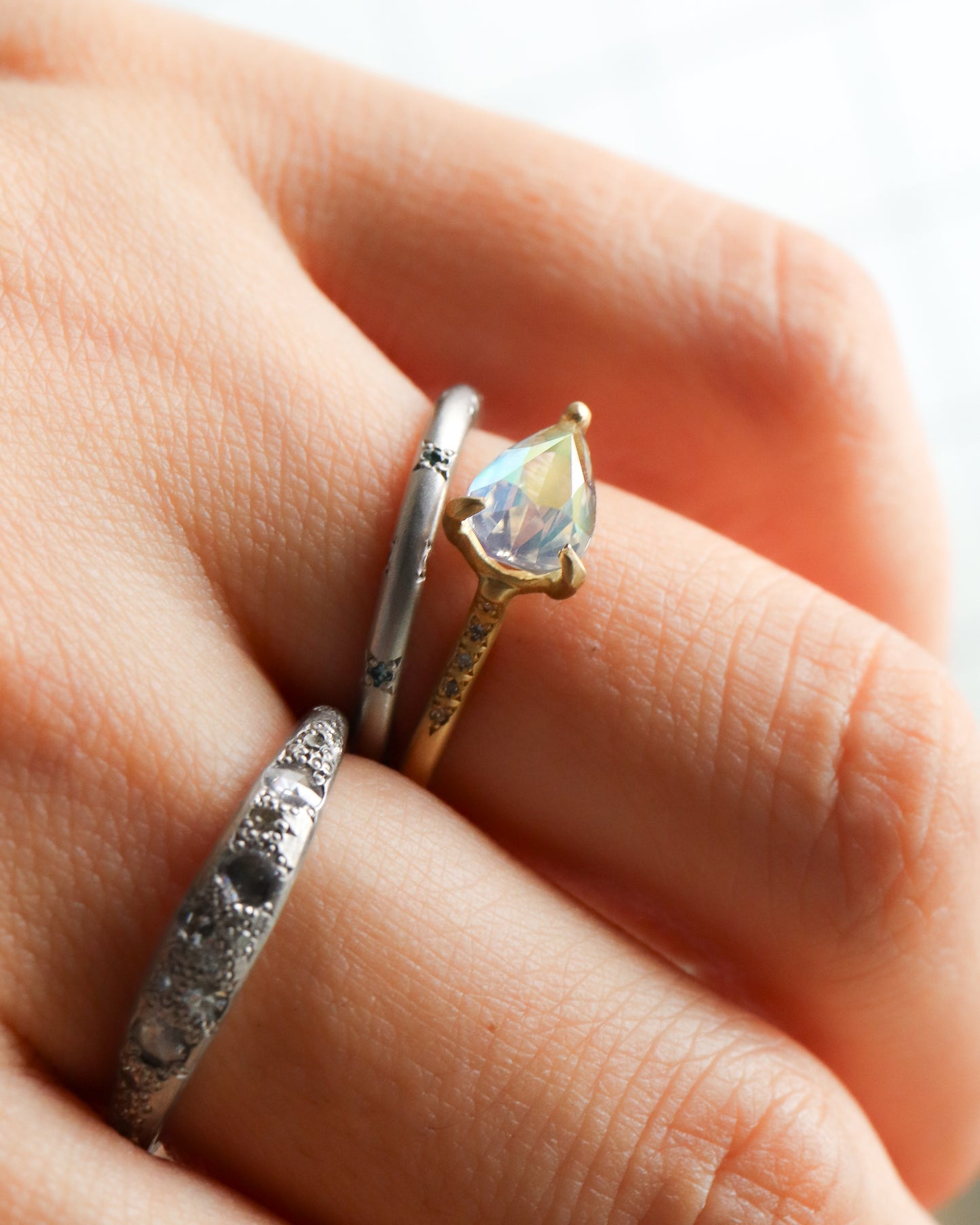 Prong Ring - Rainbow Moon Stone -