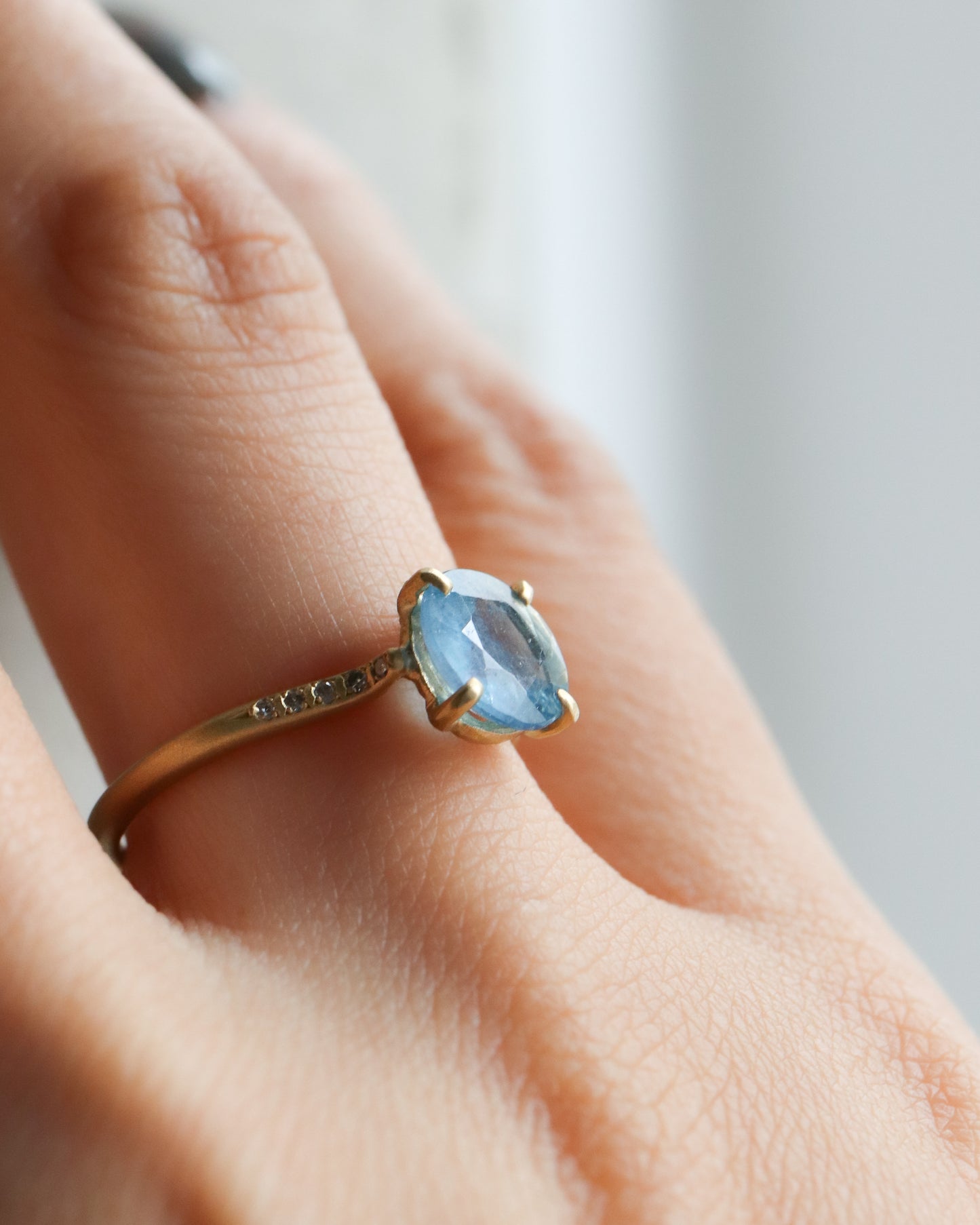 Prong Ring - Aquamarine -