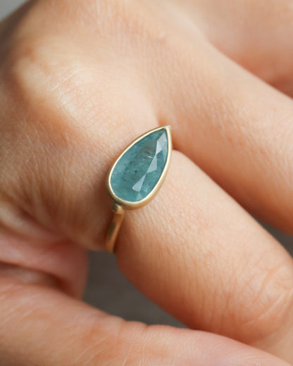 Collet Ring - Grandidierite -