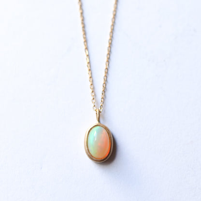 Collet Necklace - Opal -