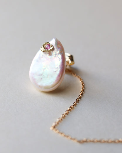 Flat Pierced Earring - Keshi Pearl - D