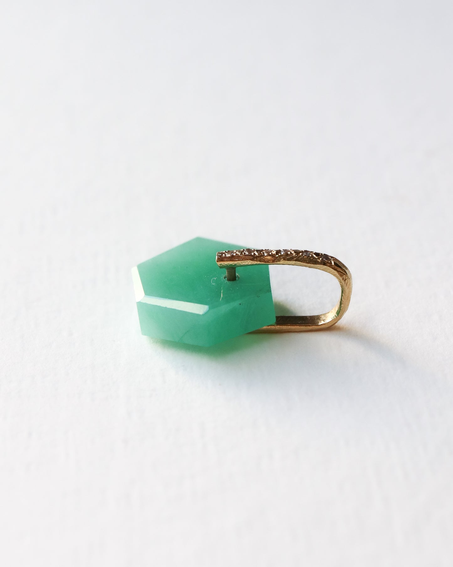 Hibiki Stone Necklace - Emerald / Diamond -