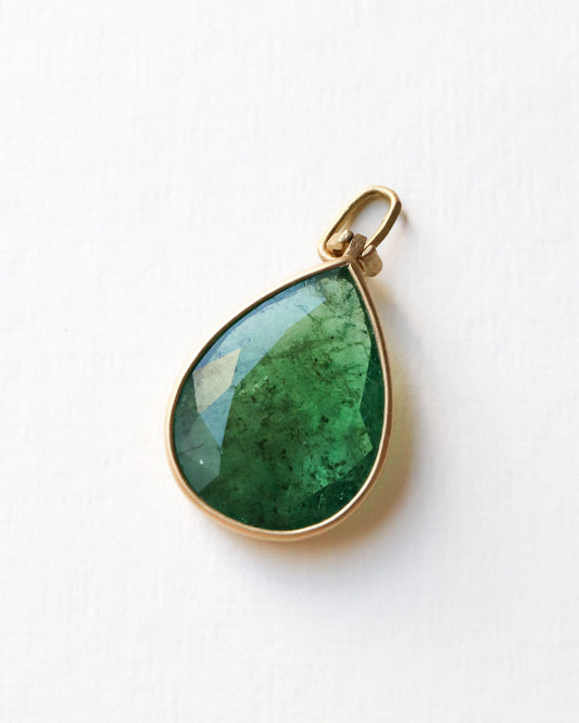 HorseShoe Collet Necklace - Emerald -