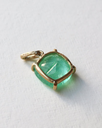 Hibiki Stone Prong Necklace - Emerald -