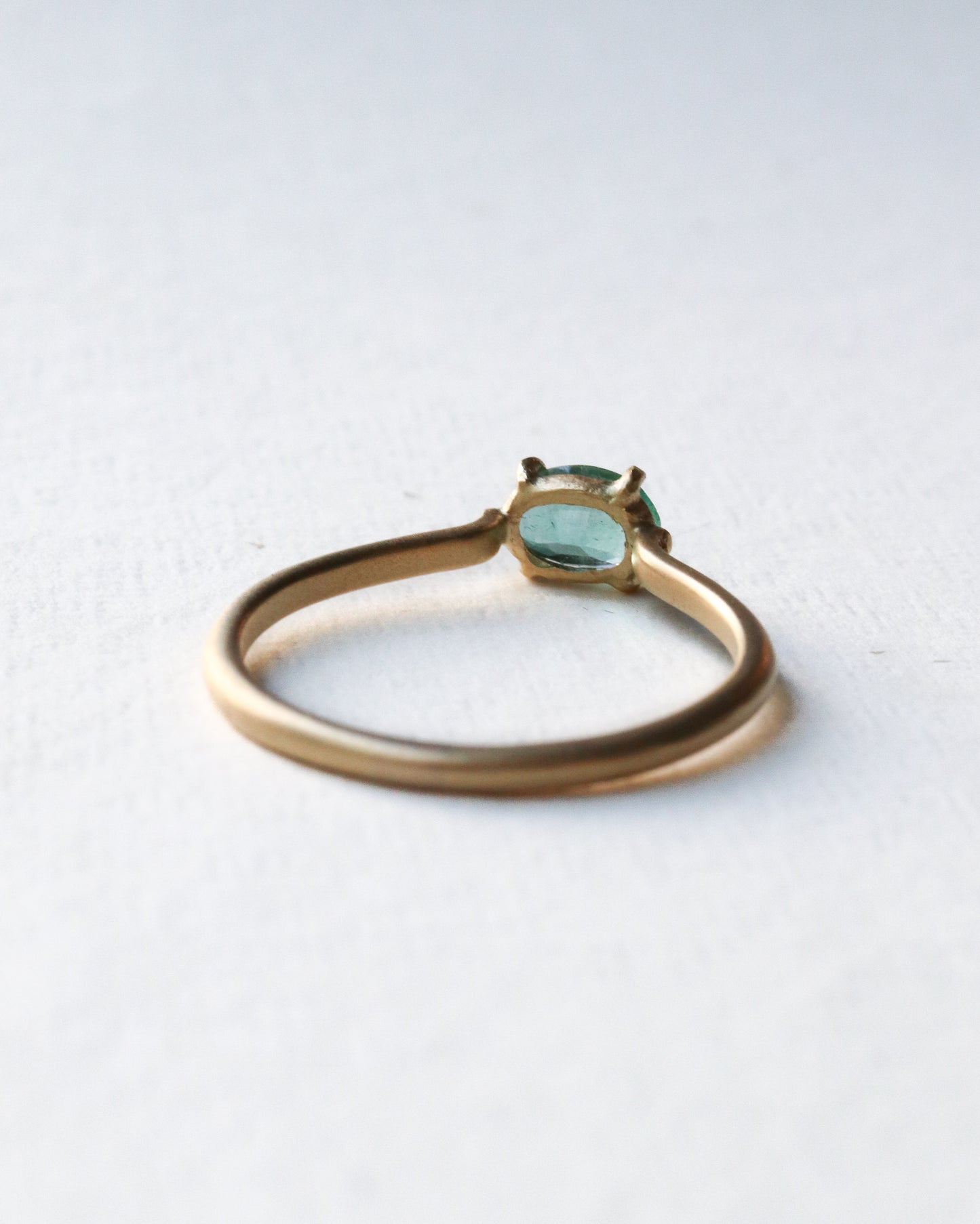 Prong Ring - Emerald /Diamond-