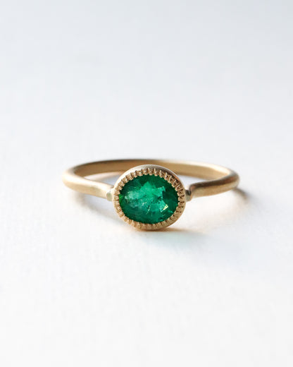 Milgrain Ring - Emerald -