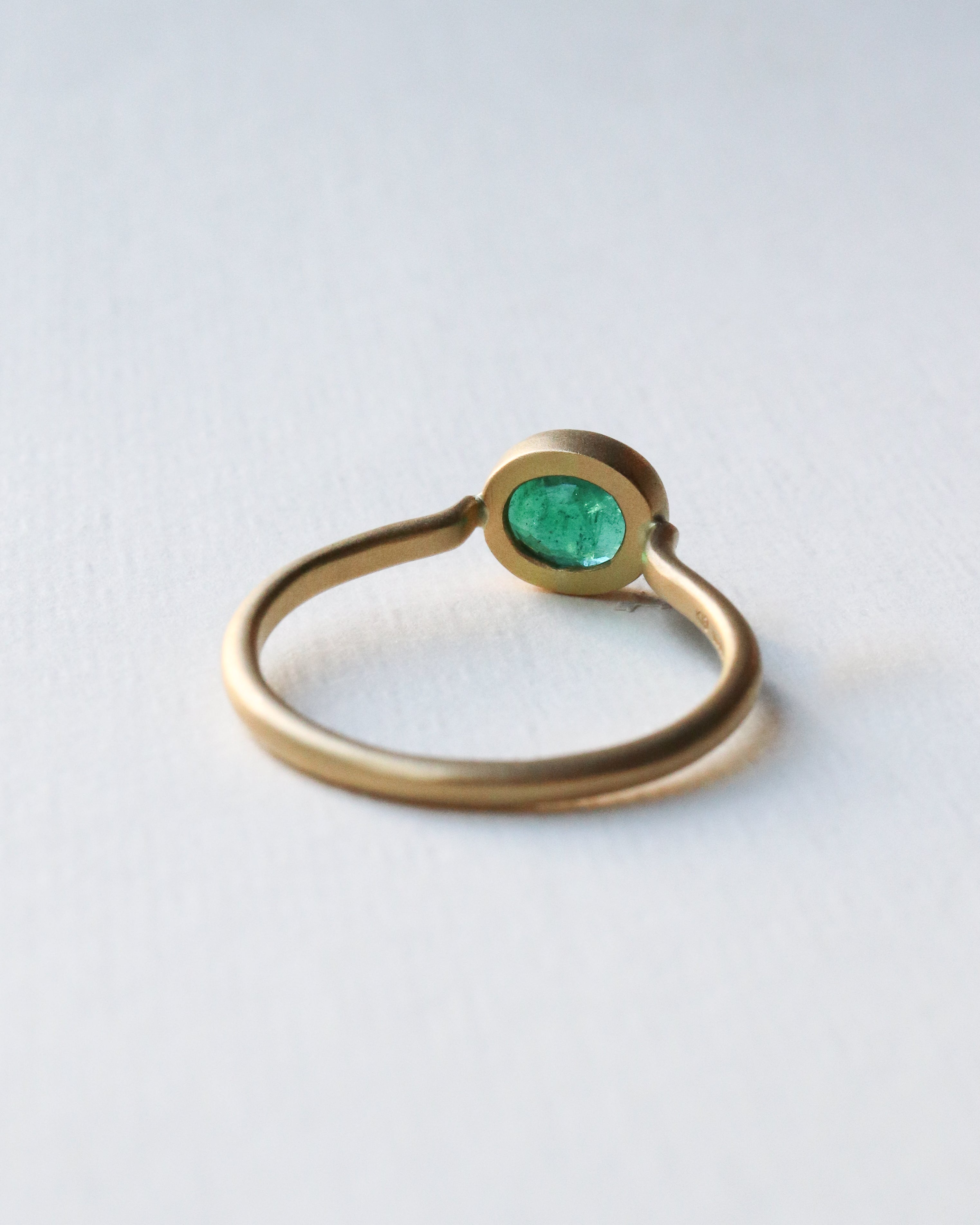 Milgrain Ring - Emerald -