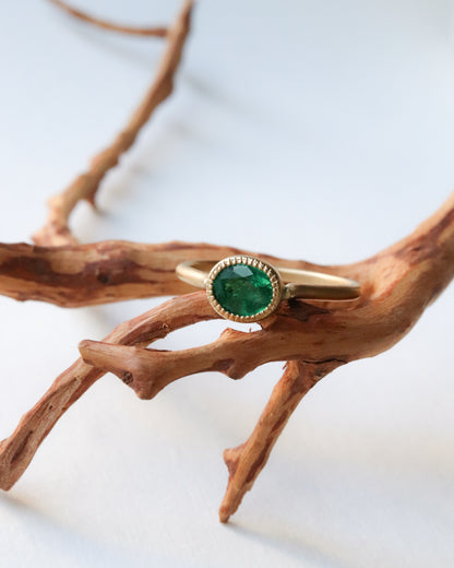 Milgrain Ring - Emerald -