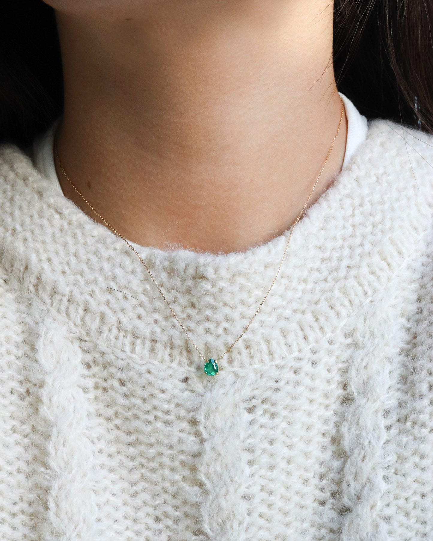 Prong Necklace - Emerald -