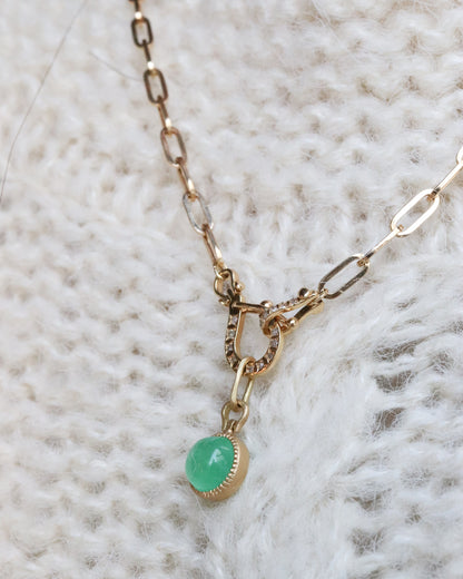 HorseShoe Milgrain Necklace - Emerald -