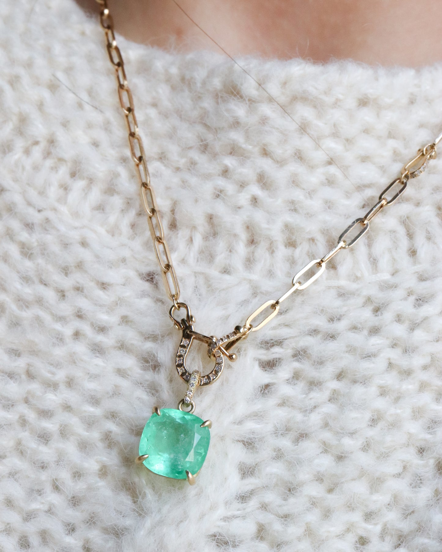 Hibiki Stone Prong Necklace - Emerald -