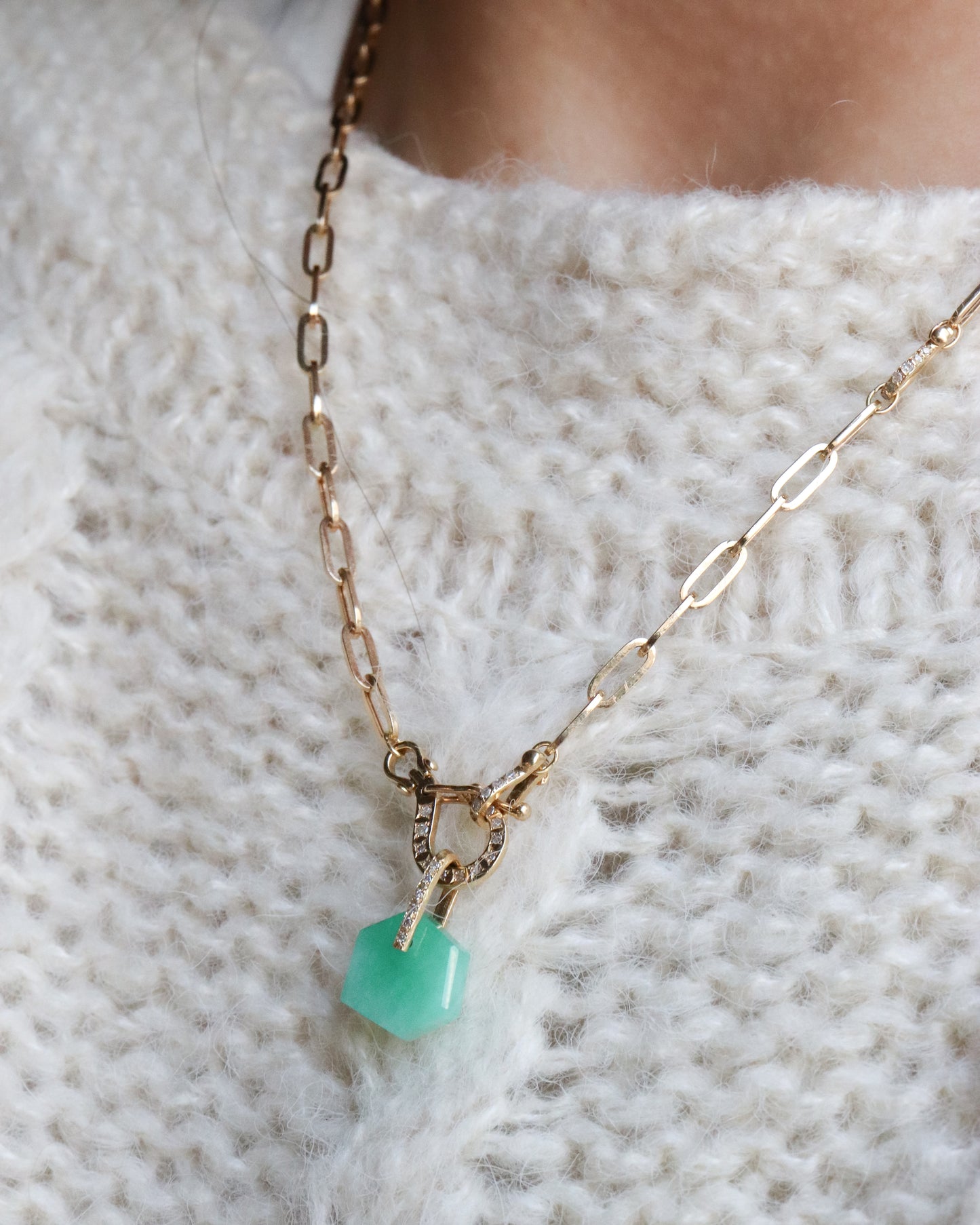 Hibiki Stone Necklace - Emerald / Diamond -