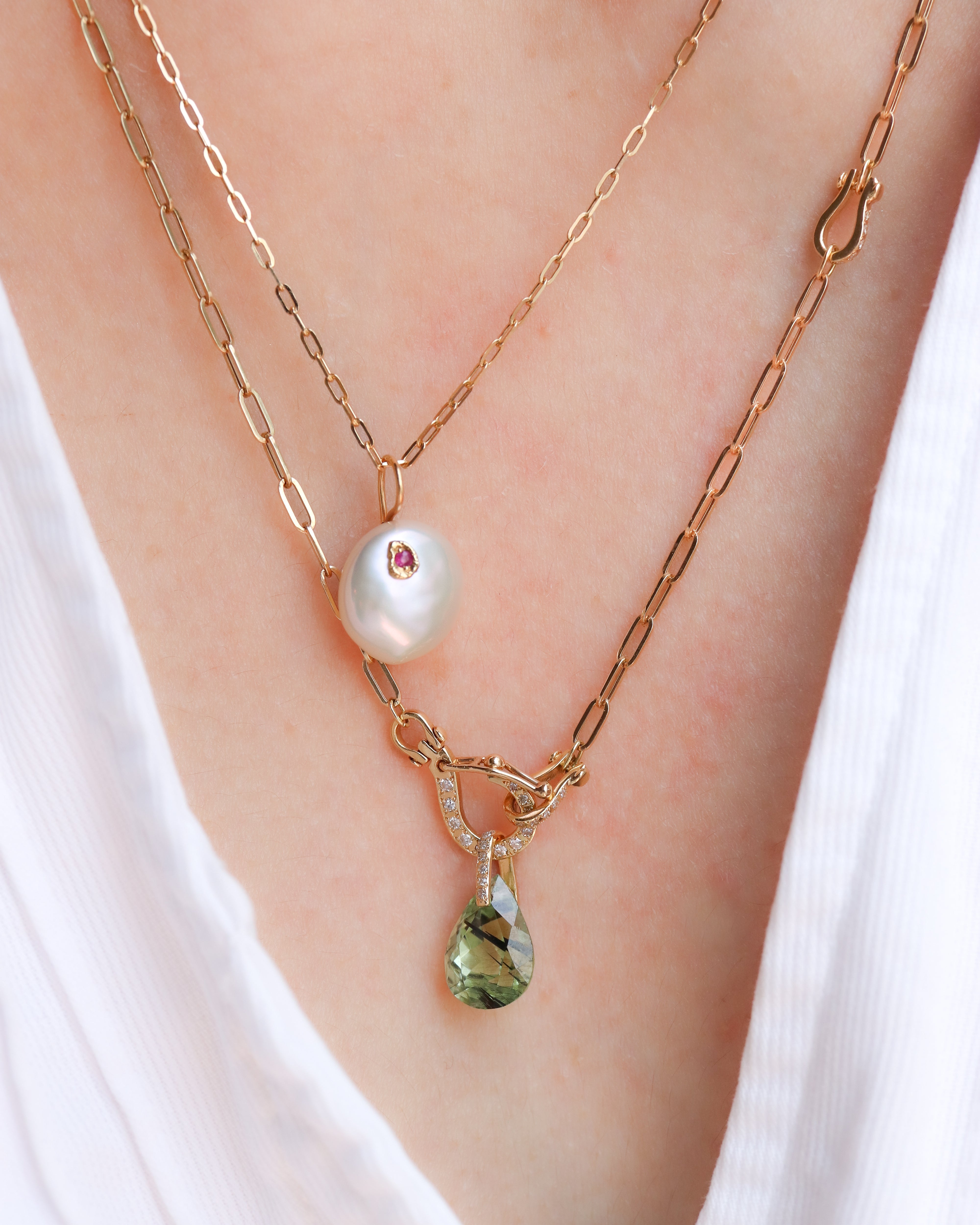Hibiki Stone Necklace - Peridot Rutile -