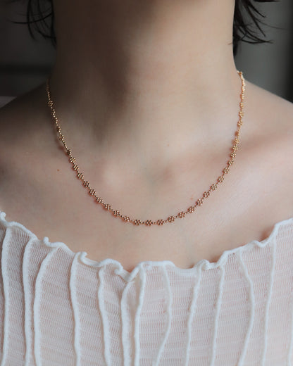 Daisy Necklace