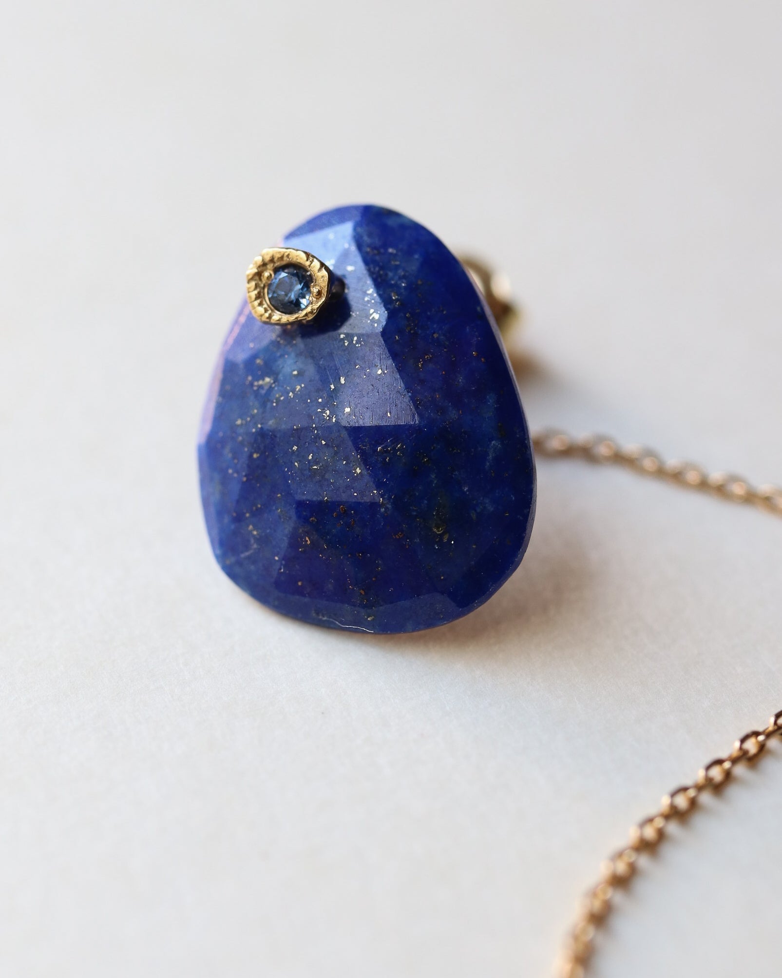 Flat Pierced Earrings - Lapis Lazuli -
