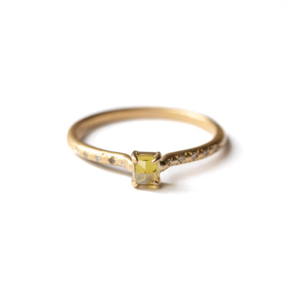 Prong Ring - Diamond yellow -