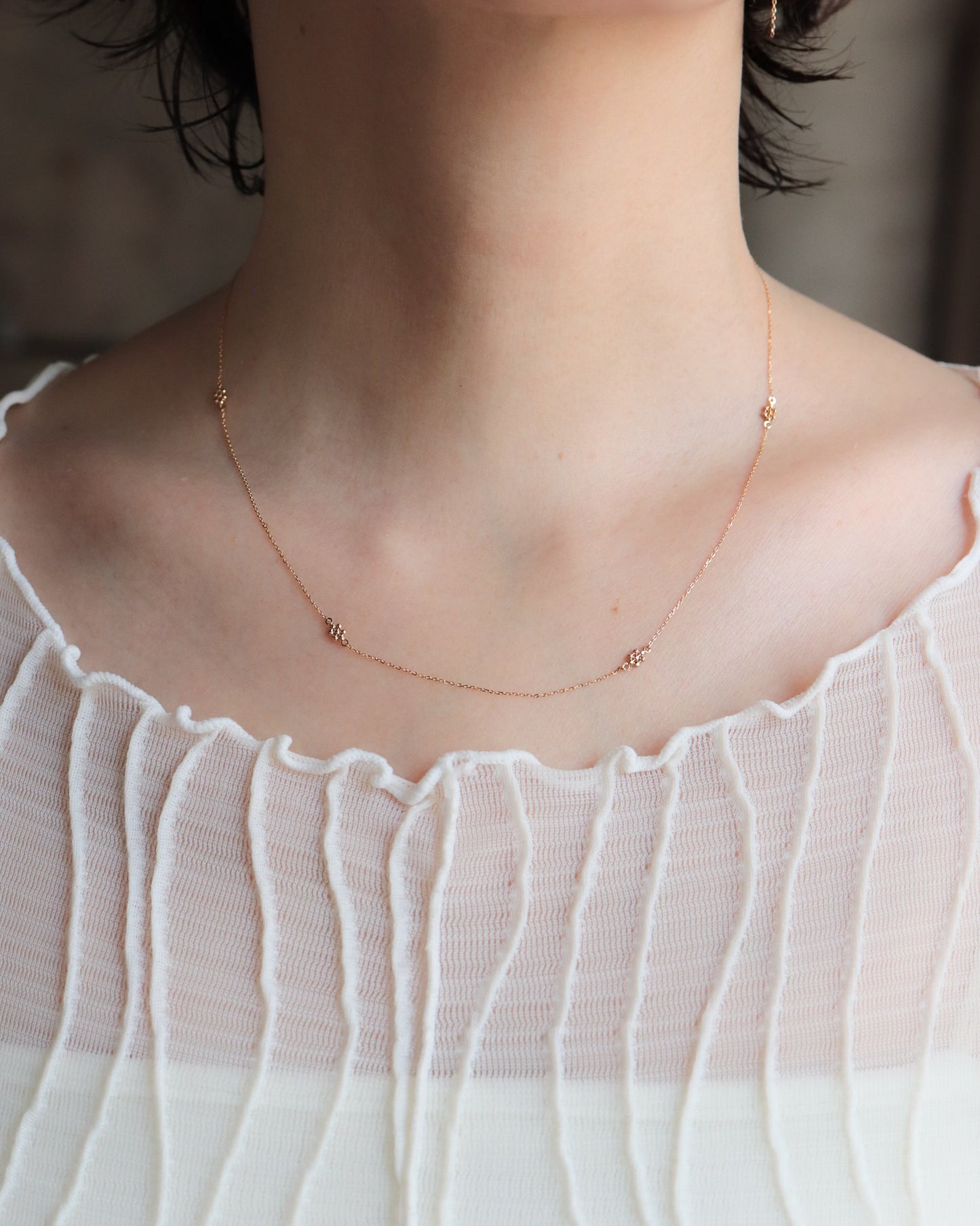 Daisy Station Necklace