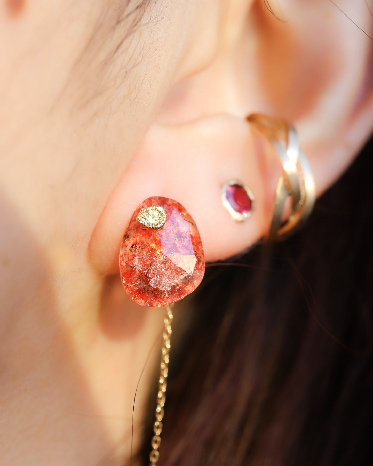 Flat Pierced Earring - Sunstone -