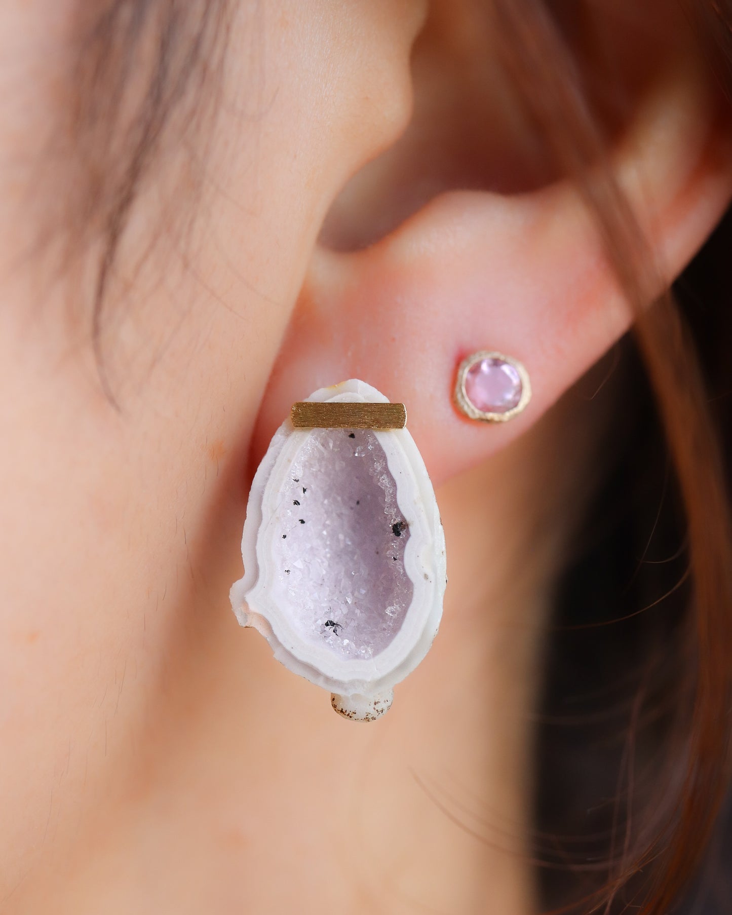 Bar stone Pierced Earring - Baby geode -