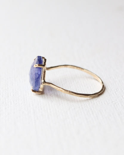 Flat Ring - Tanzanite -