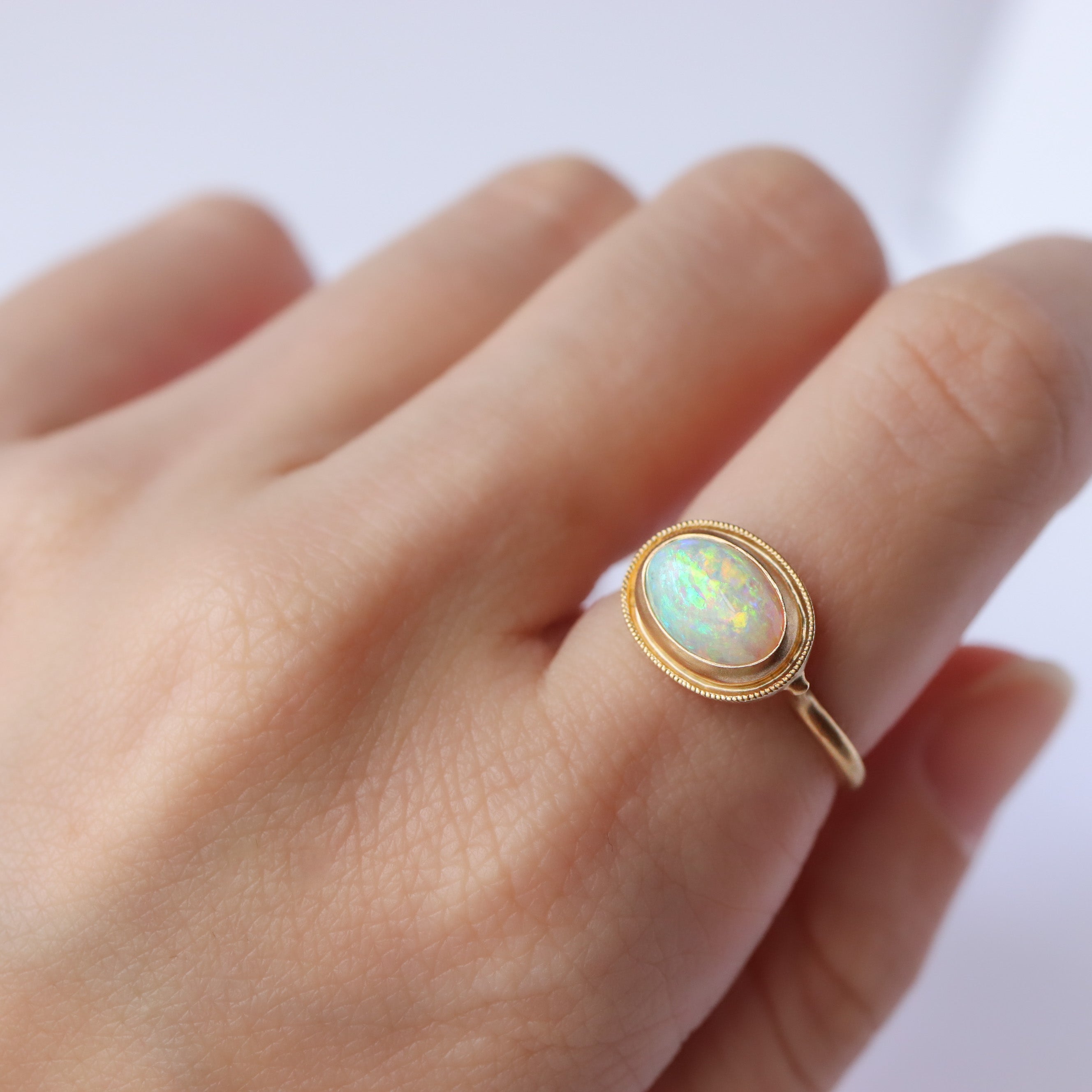 Column Ring - Opal -