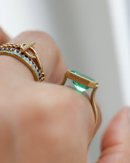 Collet Ring - Emerald -