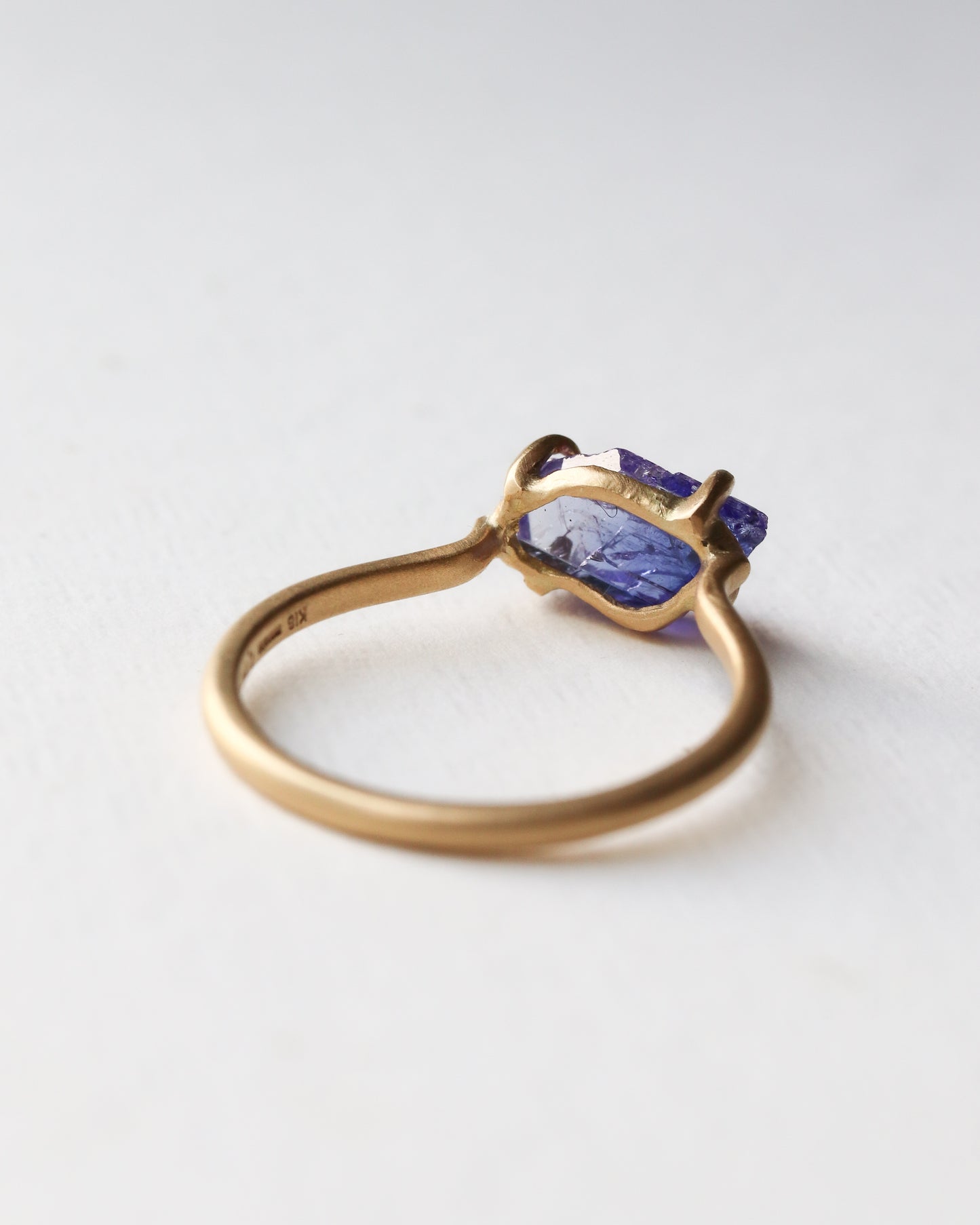 Prong Ring - Tanzanite -