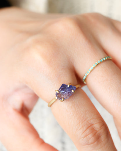 Prong Ring - Tanzanite -
