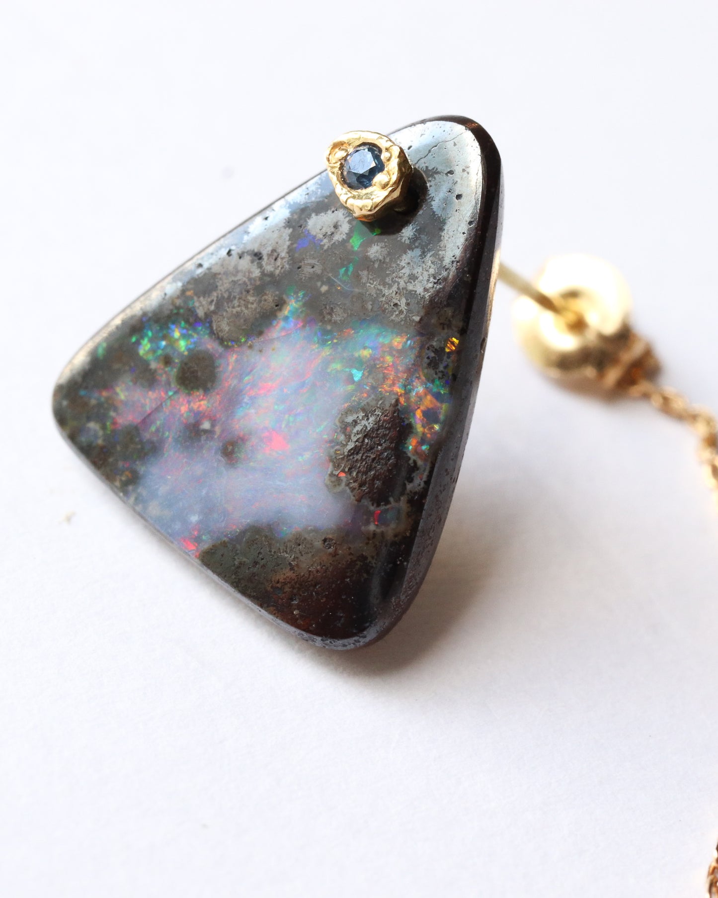 Flat Pierced Earring - Boulder Opal -