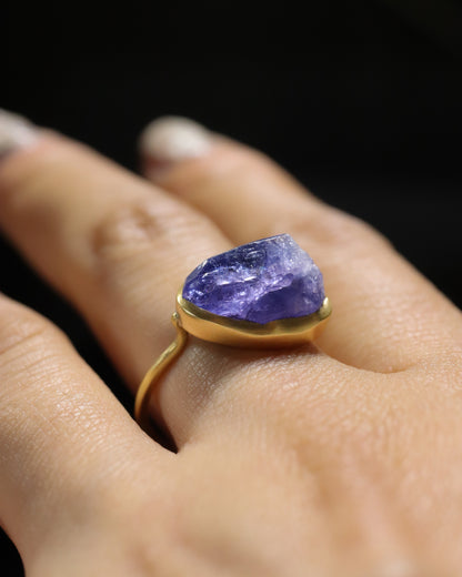 Collet Ring - Tanzanite -