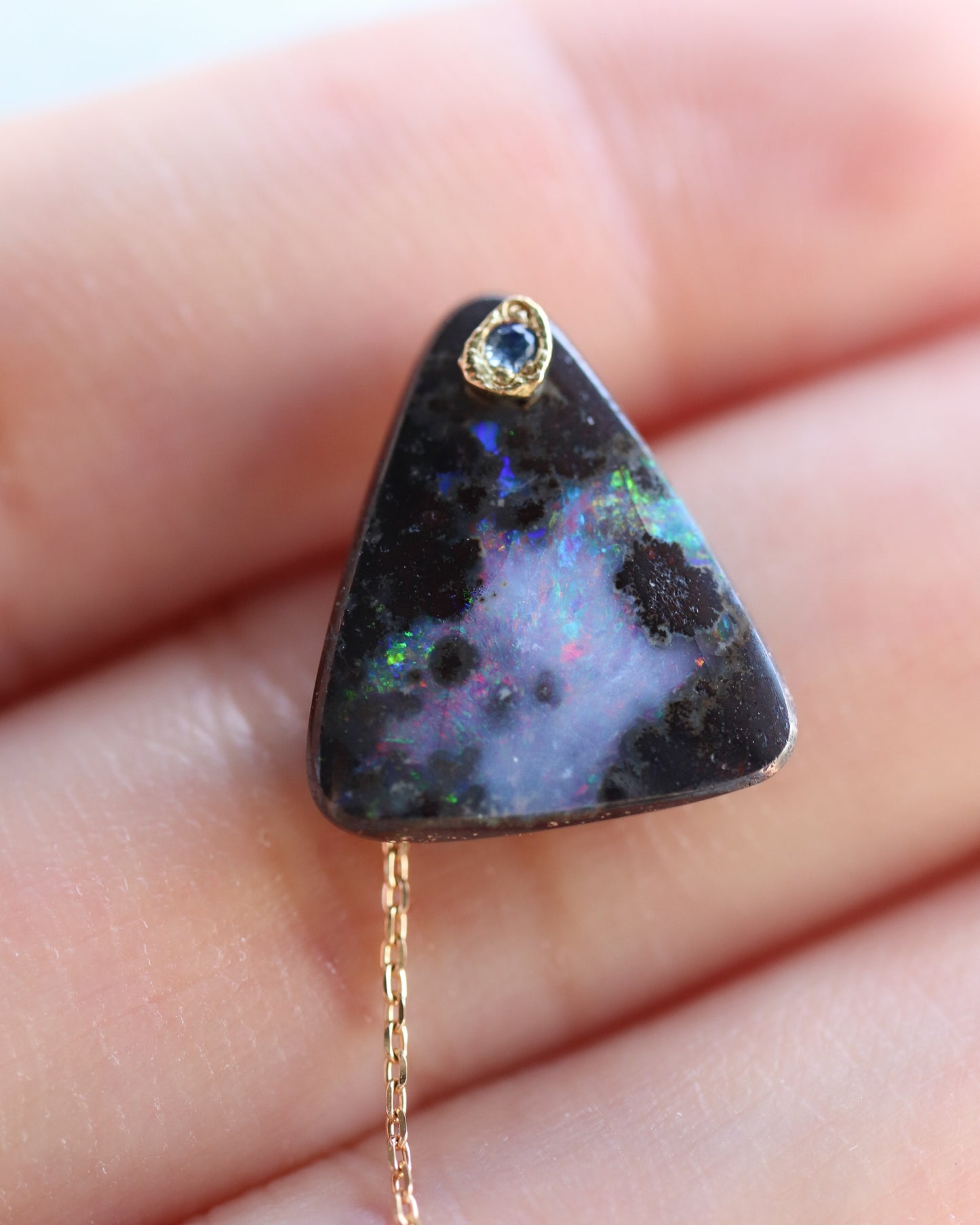 Flat Pierced Earring - Boulder Opal -