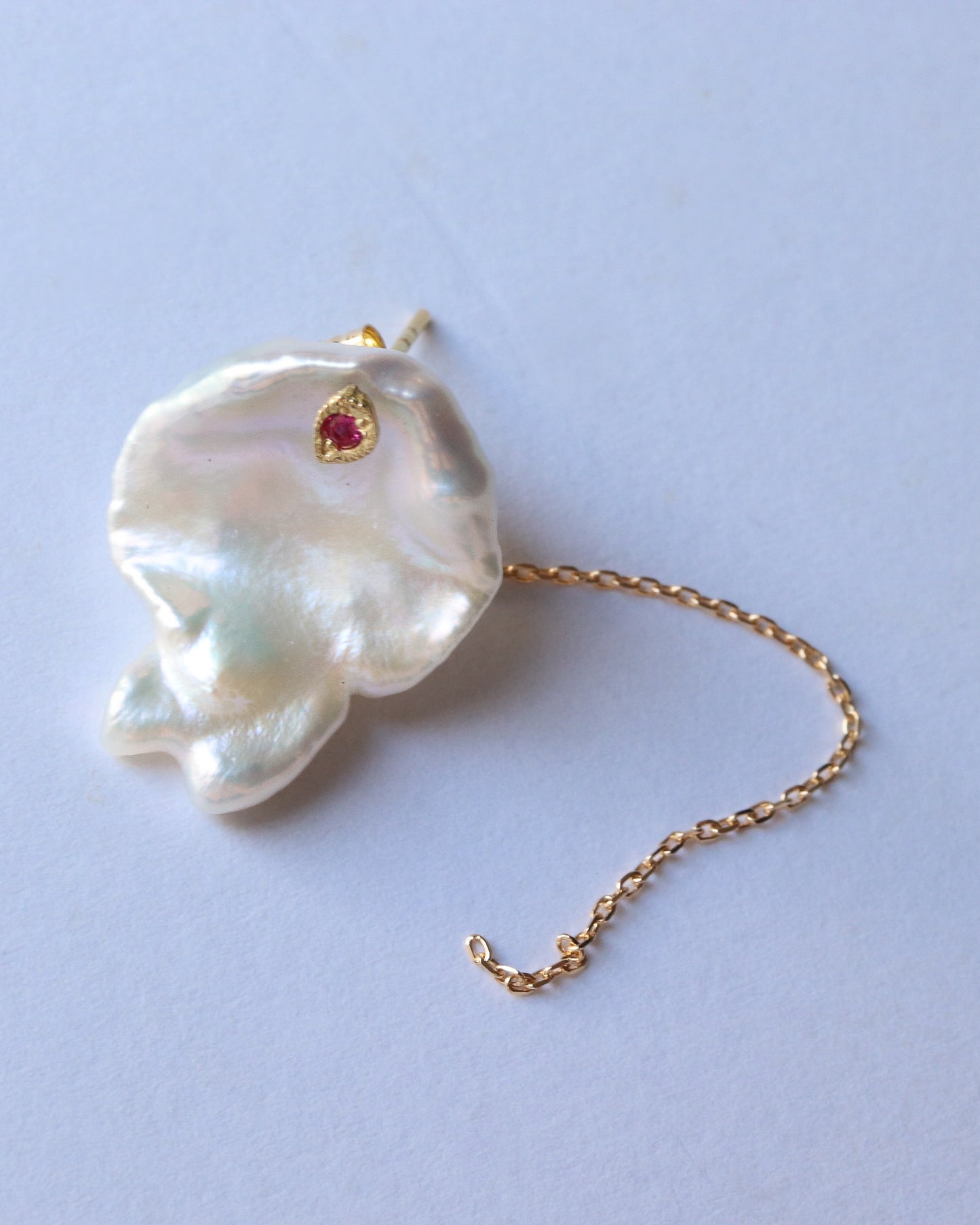 Flat Pierced Earring - Keshi Pearl -