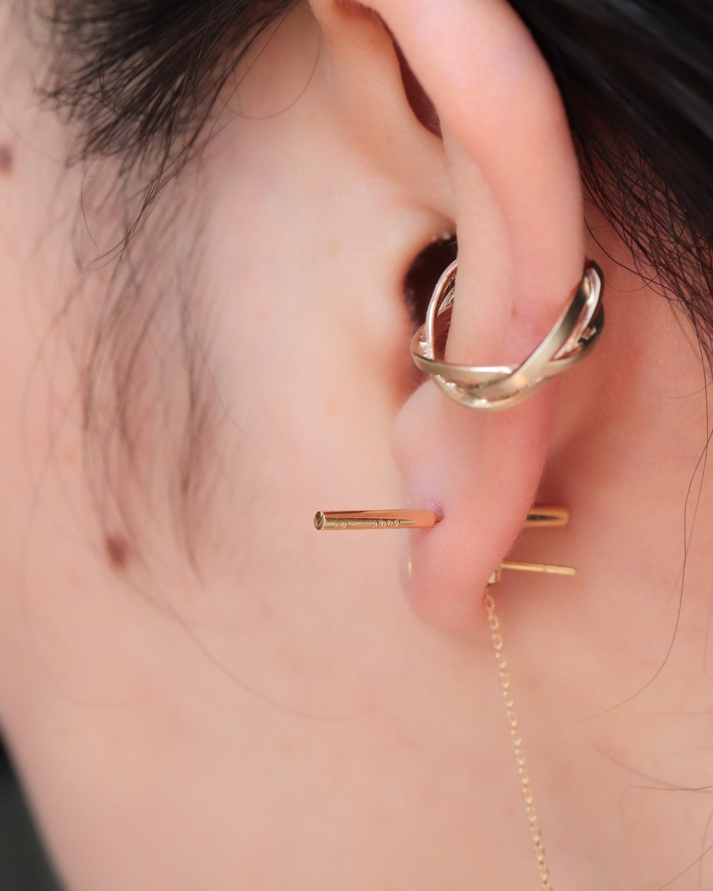 Baton Pieced Earring - Diamond -