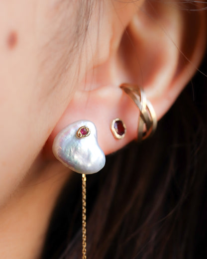 Flat Pierced Earring - Keshi Pearl - A