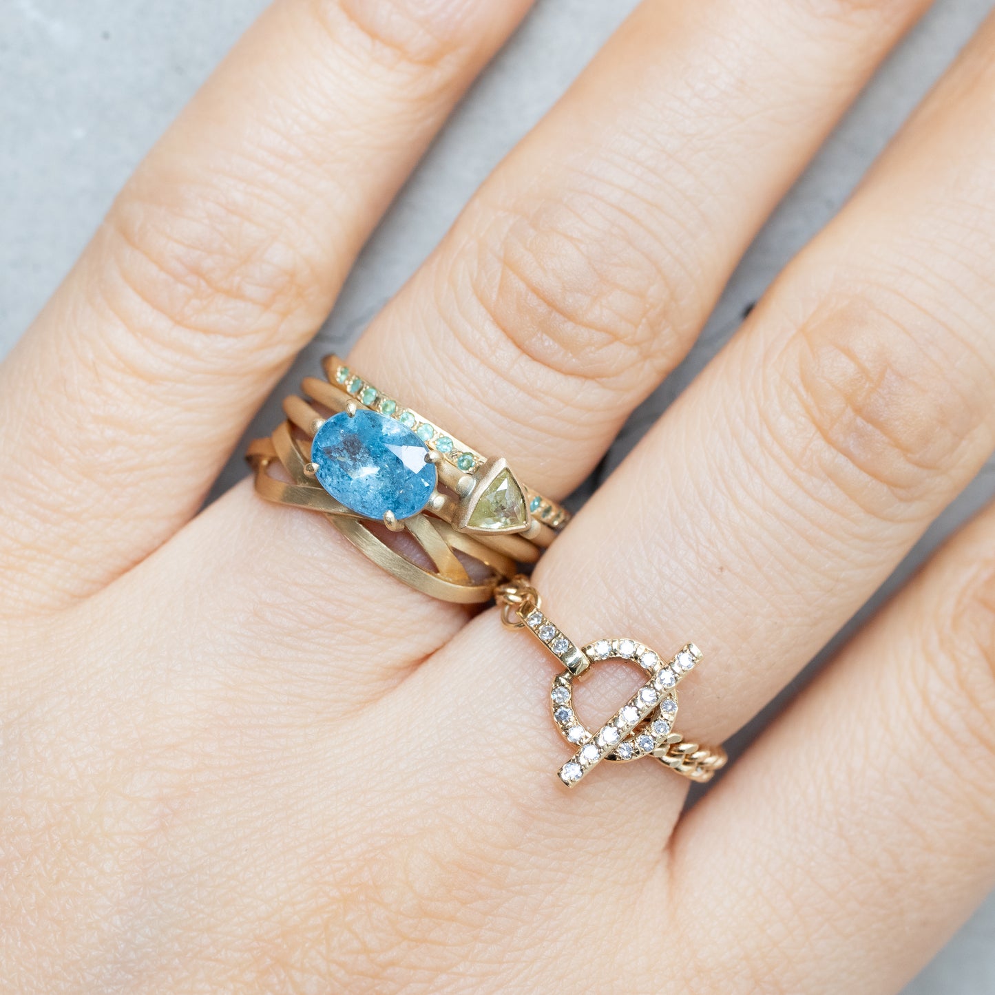爪形戒指 - 圣玛丽亚海蓝宝石 -
