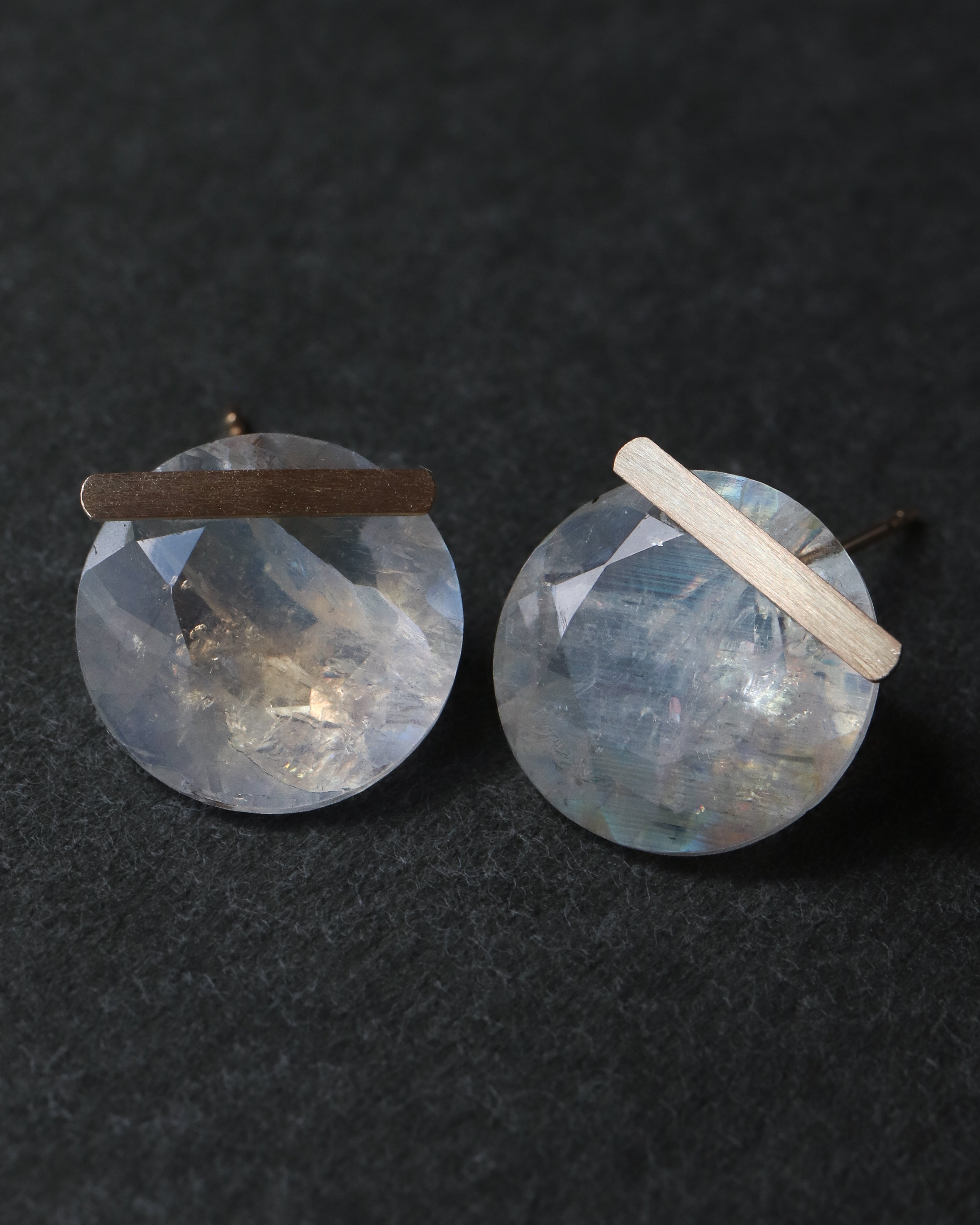Bar stone Pierced Earring - Rainbow Moon Stone -