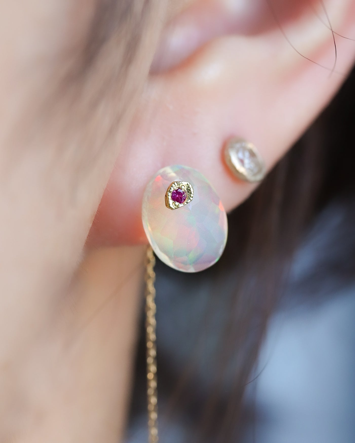 Flat Pierced Earring - Opal -