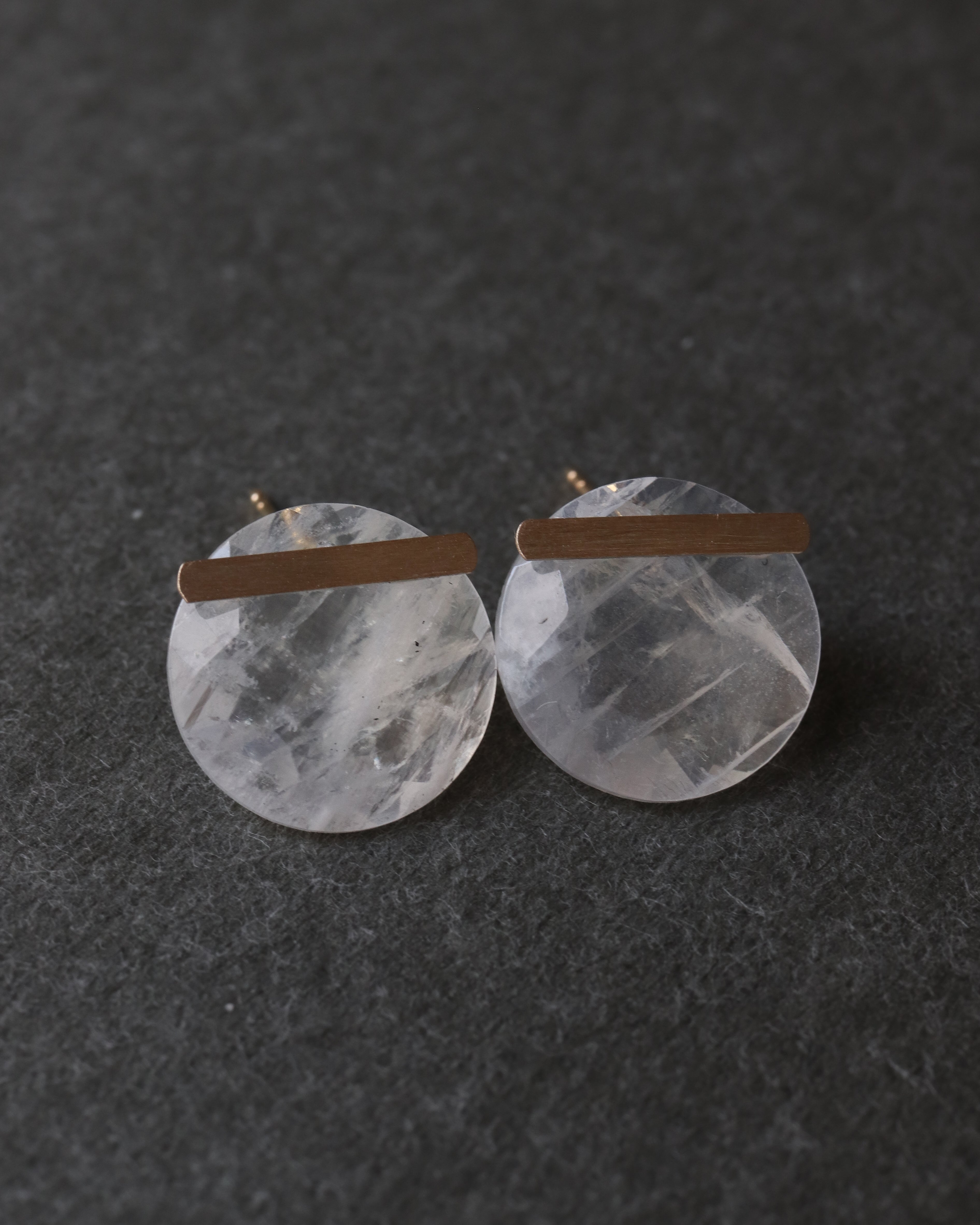 Bar stone Pierced Earring - Rainbow Moon Stone -