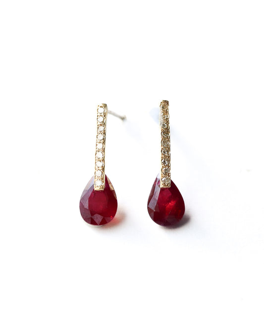 Hibiki Stone Pierced Earring - Ruby / Diamond -